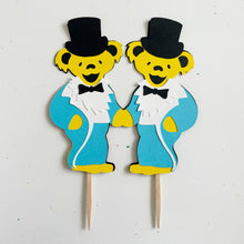 Load image into Gallery viewer, Grateful Dead Groom and Groom Cake Topper